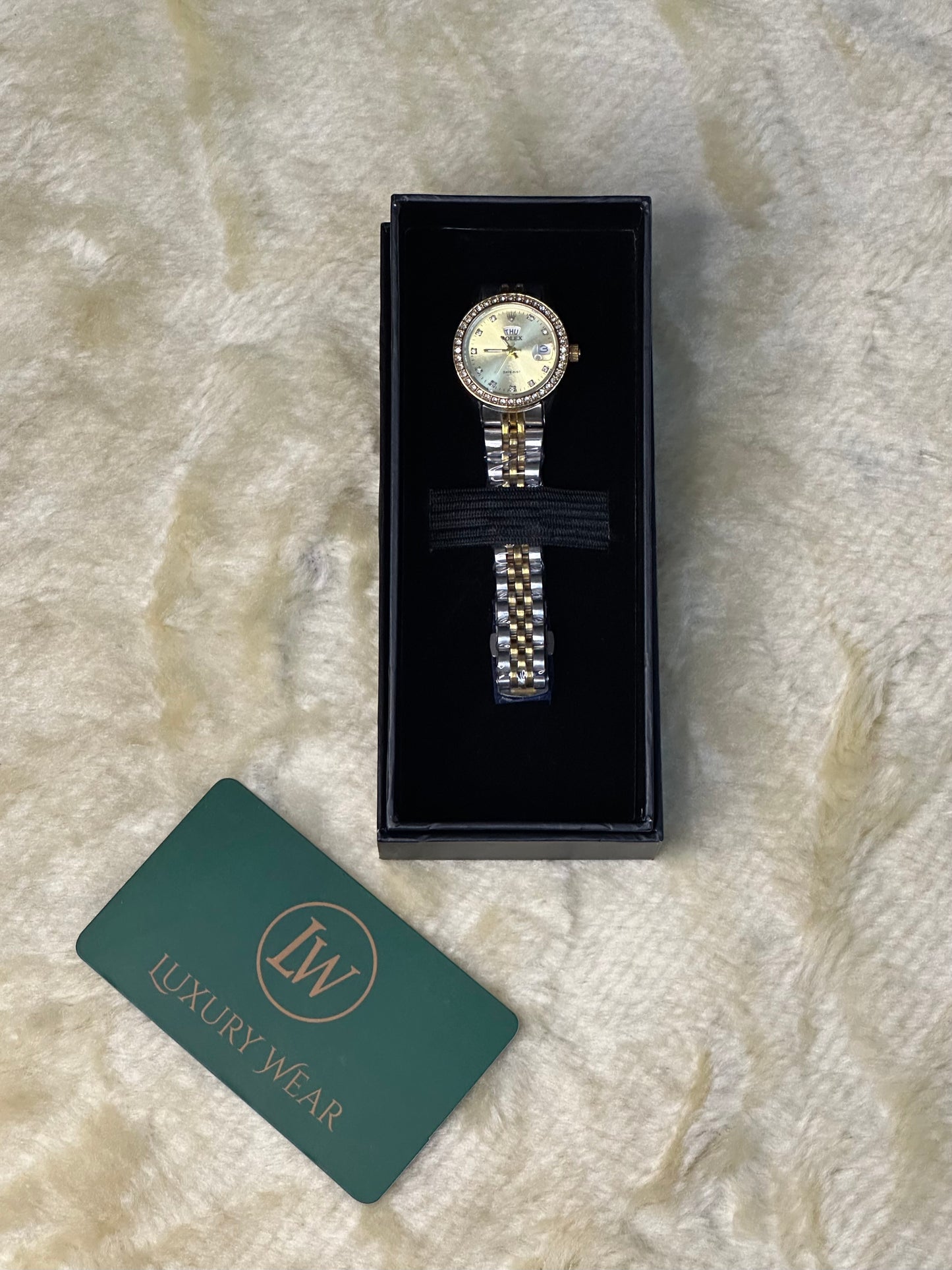 Rolex Day-Date Golden Colour | Womens