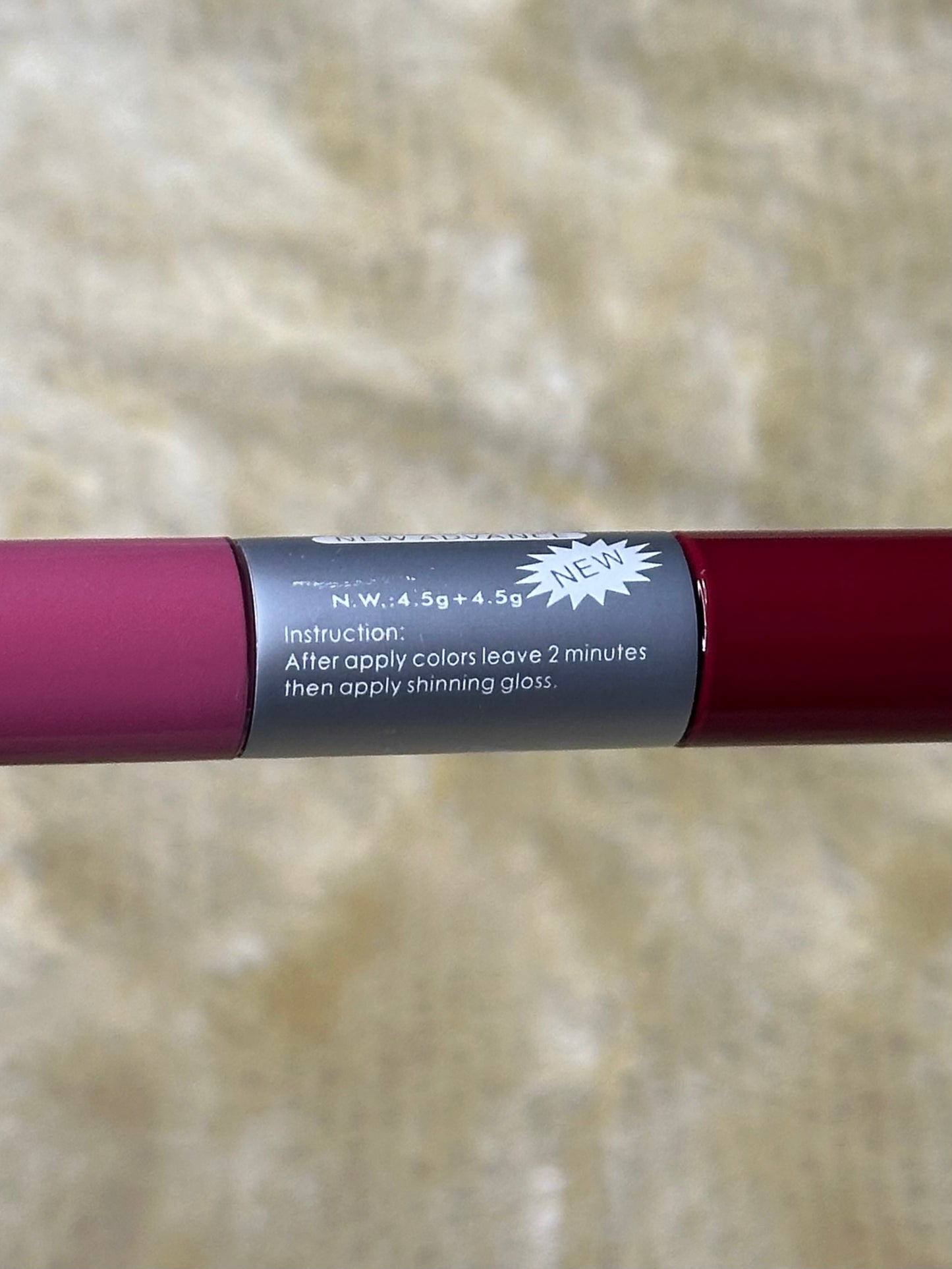 2 in 1 Lip Gloss |