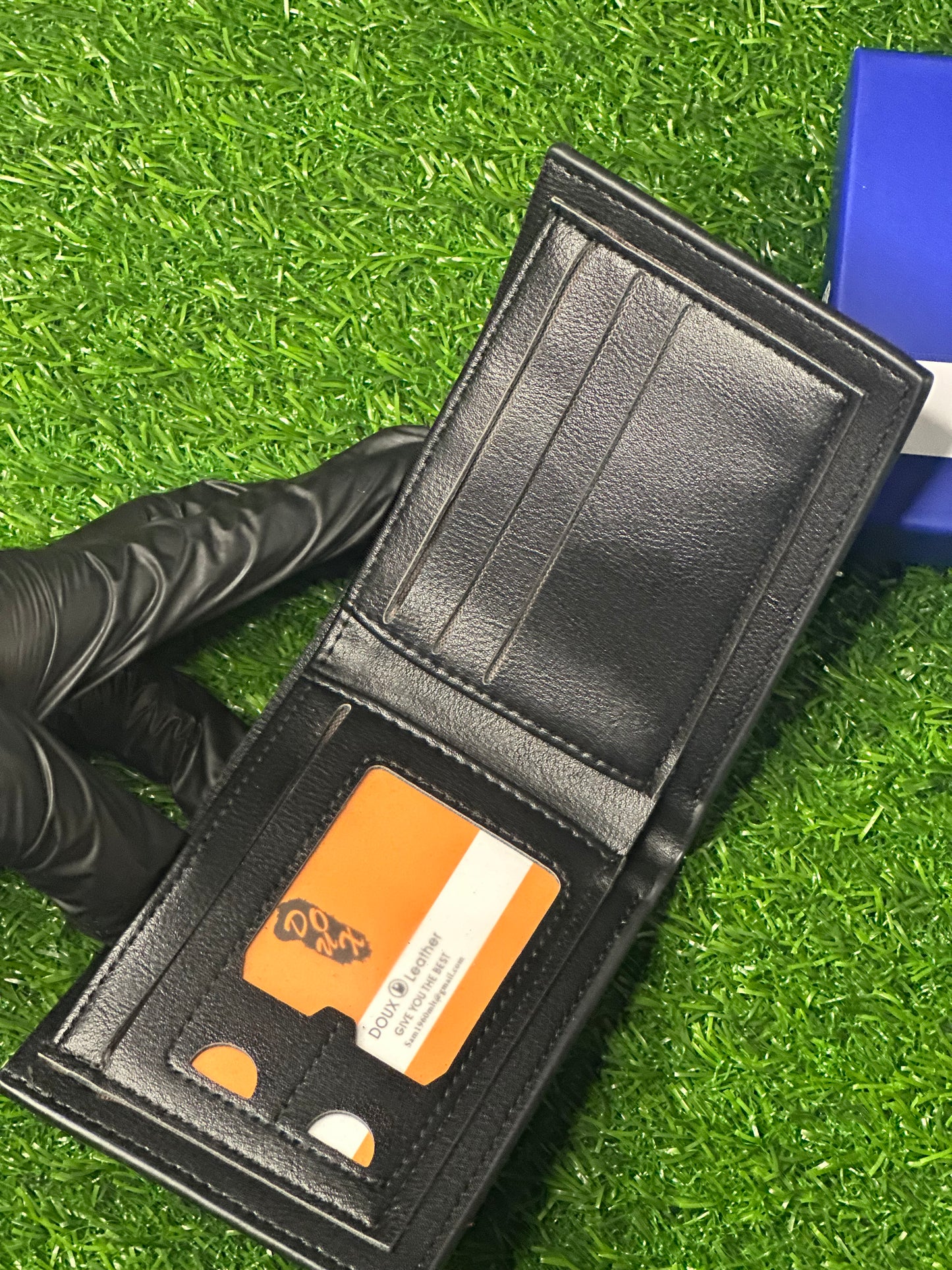 DOUX Premium Leather Wallet | Black