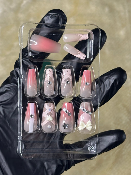 Press On Nails |