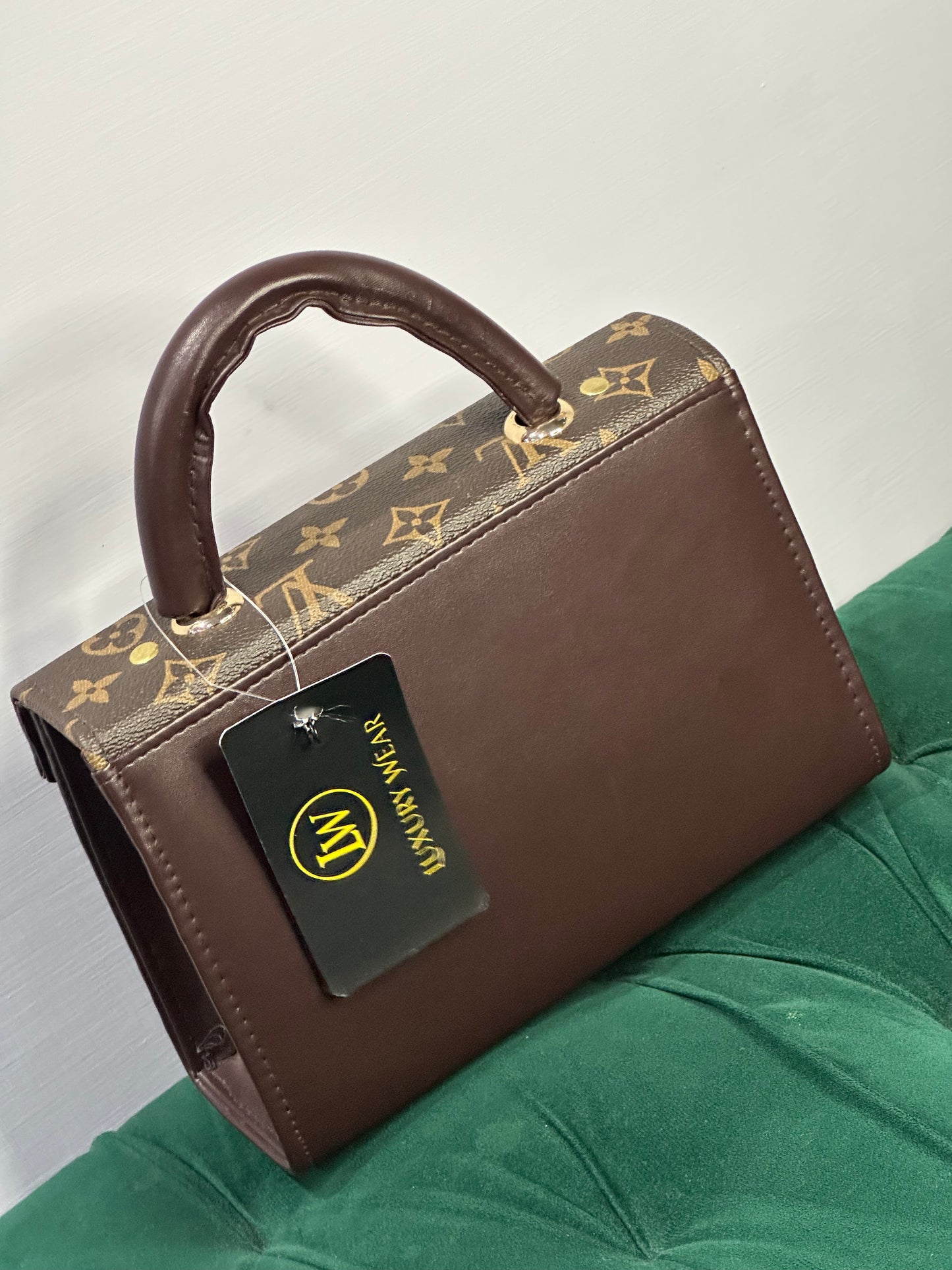 LV Handbag Brown Colour |
